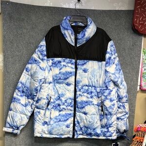 Club Room Performance water resistant warm breathable blue marble puffer coat L